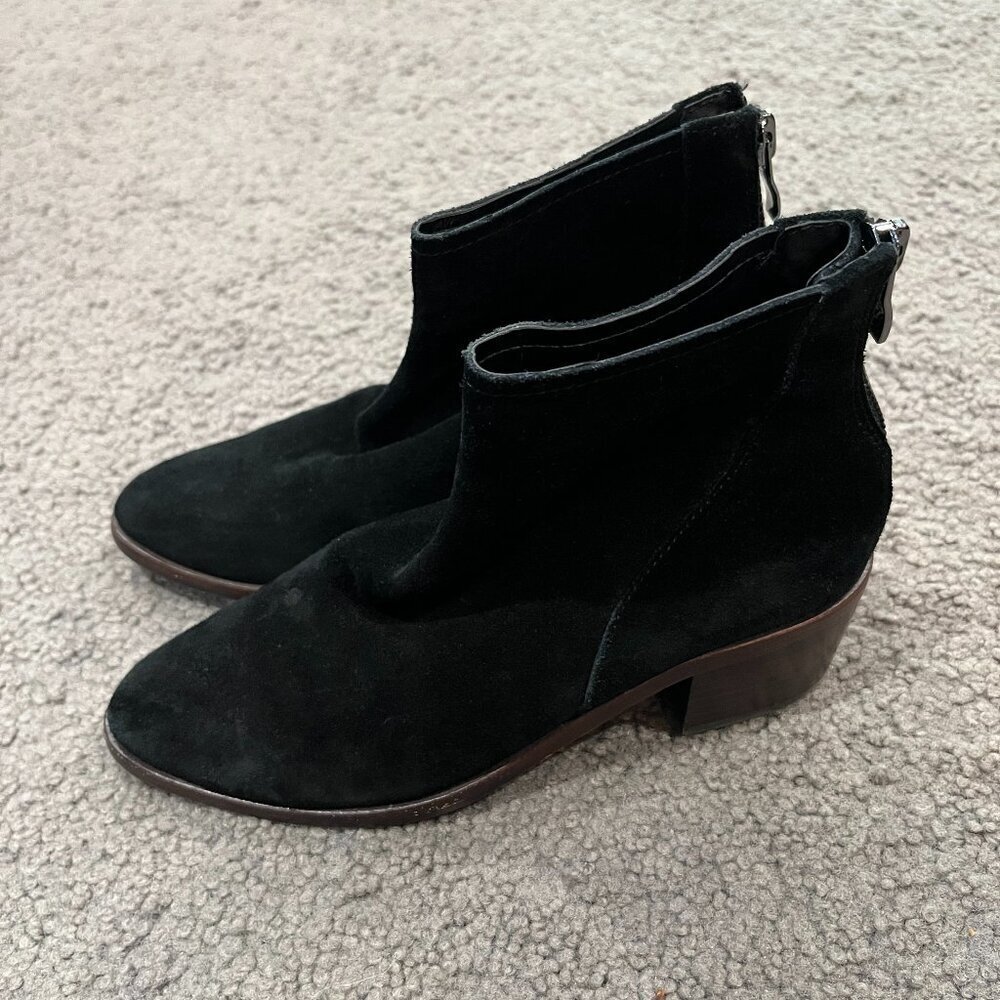 ANTONIO MELANI Black Suede Back Zip Stacked Heel Ankle Boots Booties - EUC - 7M